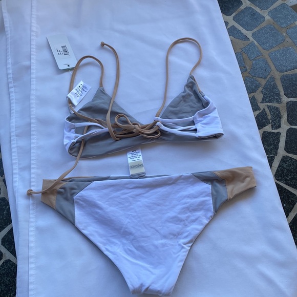 L+space two piece swimsuit Top - Medium Bottom - Small - Picture 5 of 5